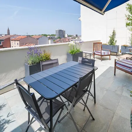 Jeanne D'arc Terrasse شقة