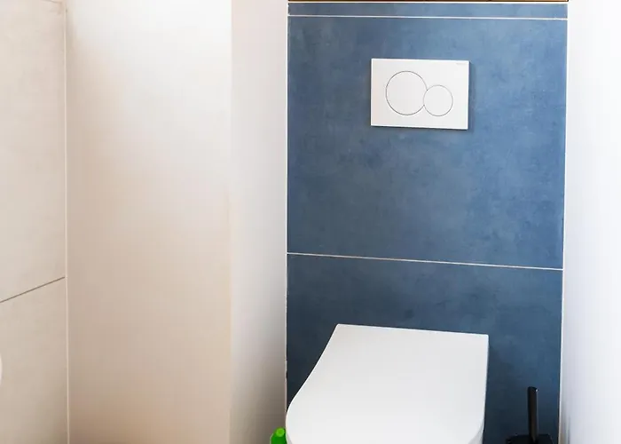 Jeanne D'arc Terrasse *