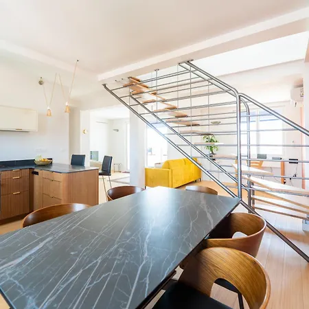 Apartment Jeanne D'arc Terrasse *