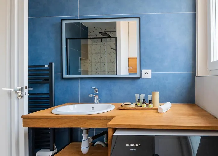 Jeanne D'arc Terrasse *